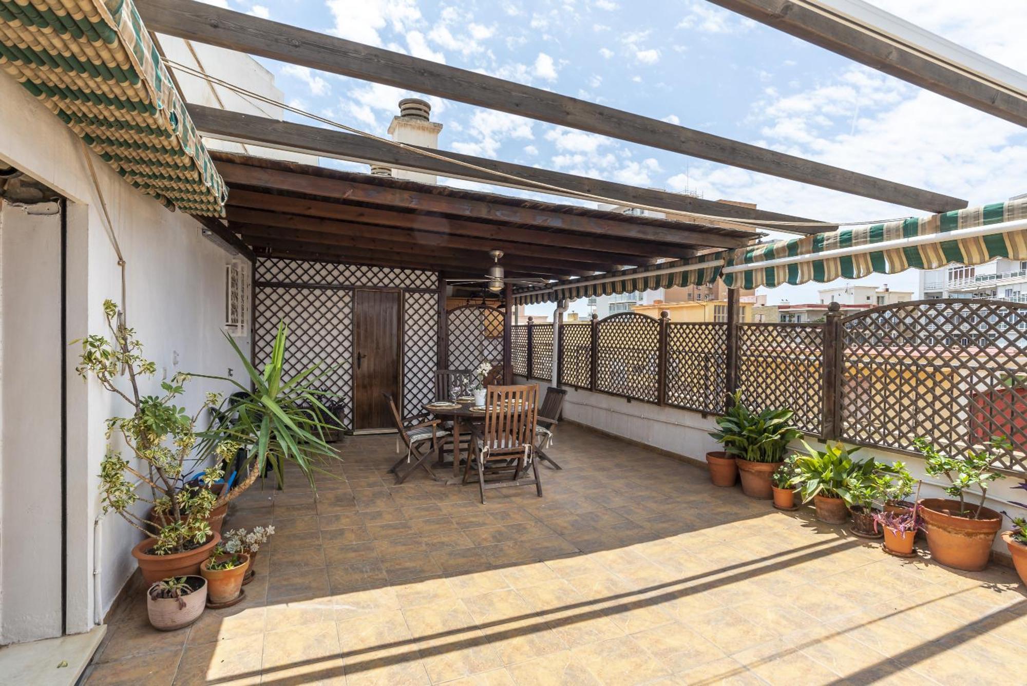 Gran Atico En El Soho De Malaga Para 7 Exterior photo